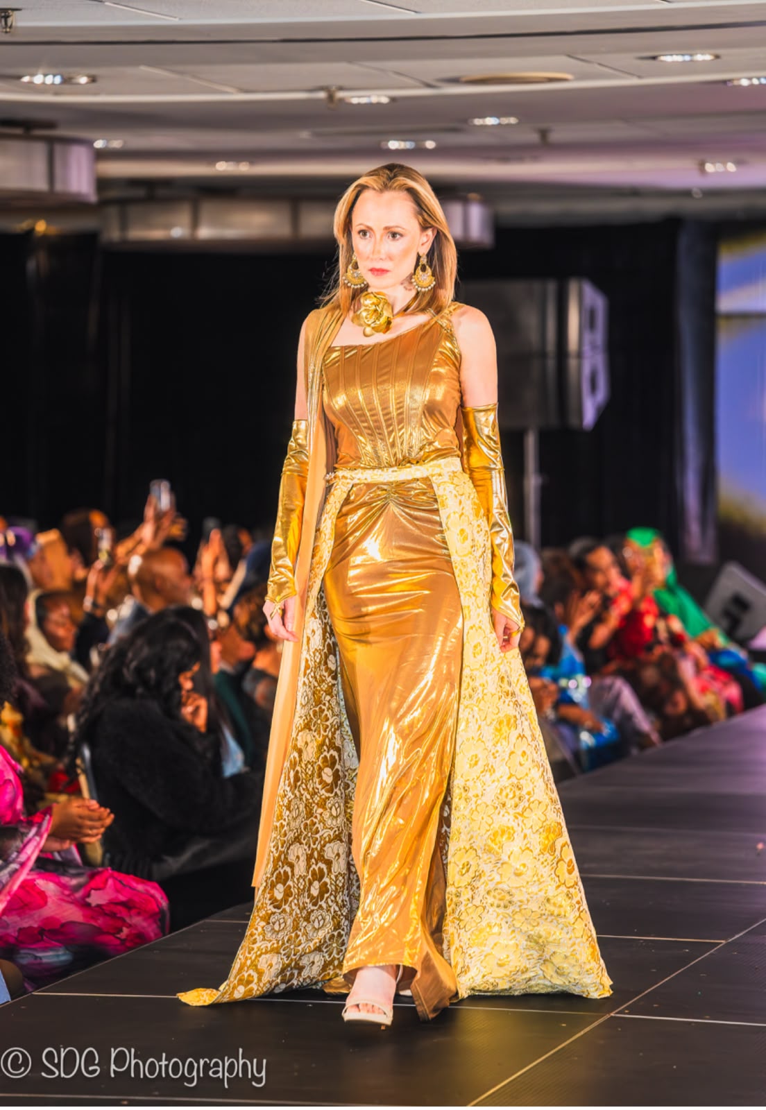 Placeholder alt text, Dubai runway