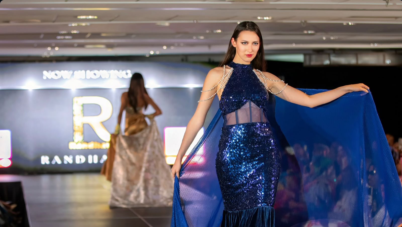 Placeholder alt text, Dubai runway